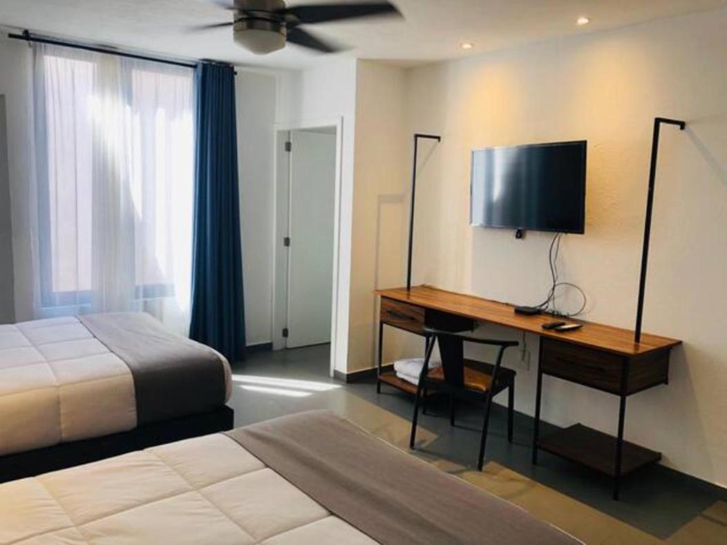 Urban Gran Plaza Aparthotel Zapopan Exterior photo