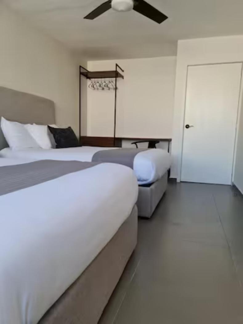 Urban Gran Plaza Aparthotel Zapopan Exterior photo