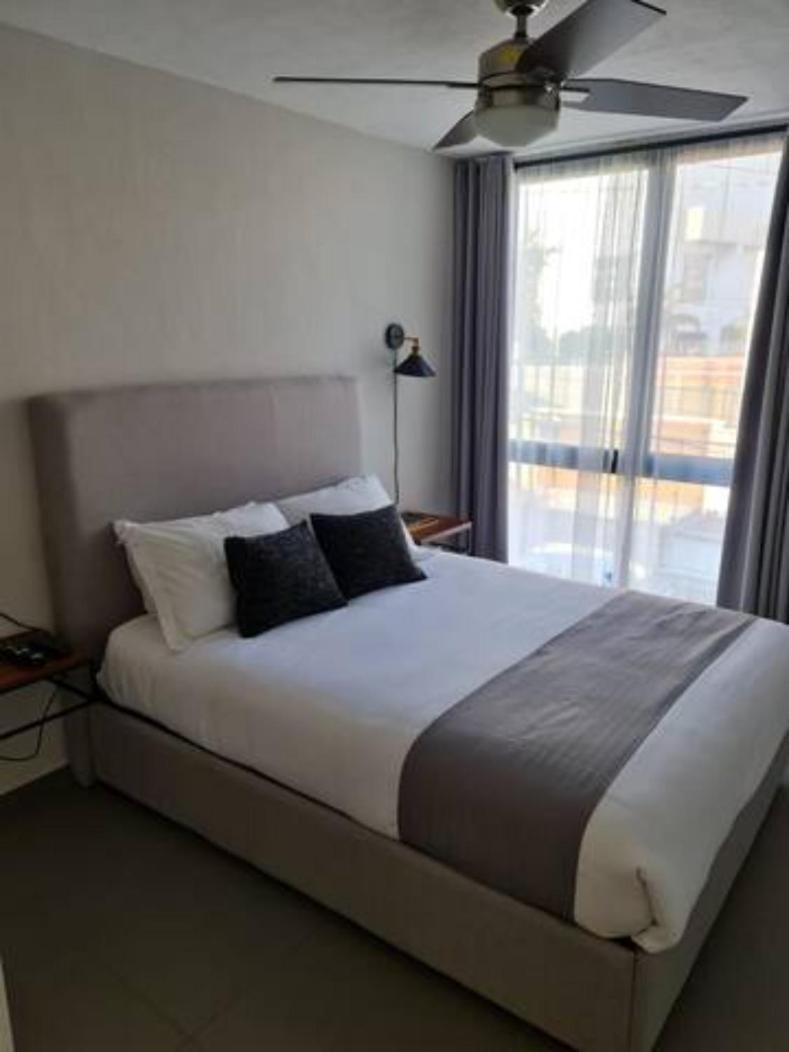Urban Gran Plaza Aparthotel Zapopan Exterior photo